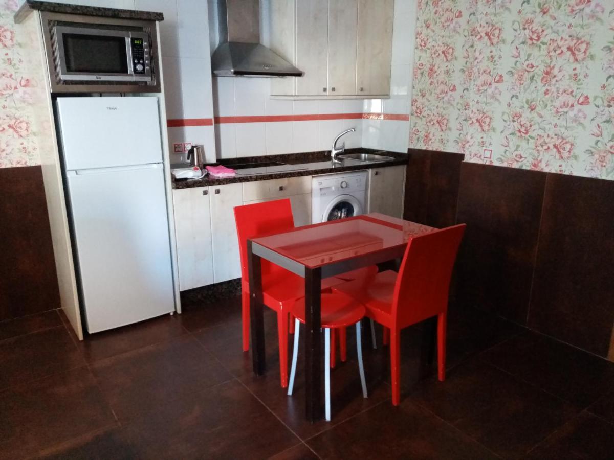 Candás Apartamentos Astilleros מראה חיצוני תמונה