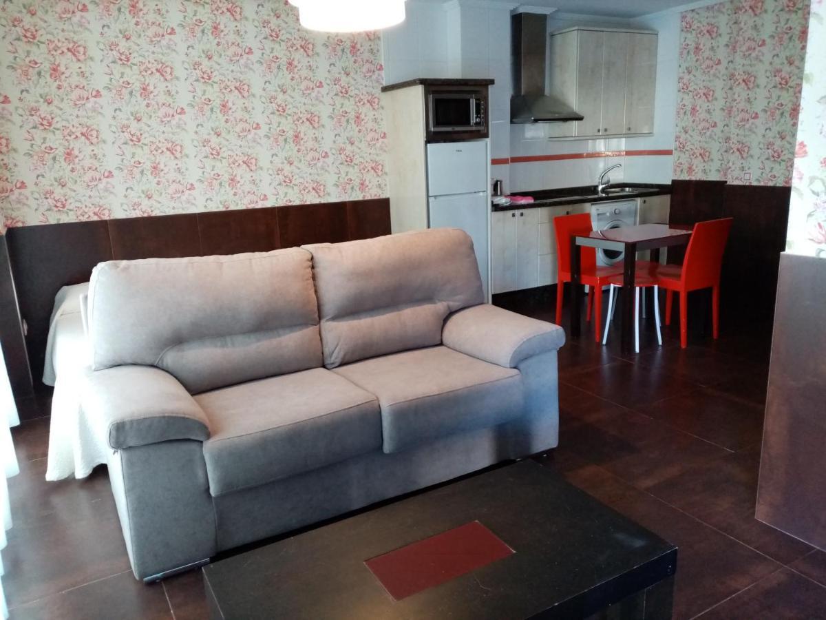Candás Apartamentos Astilleros מראה חיצוני תמונה